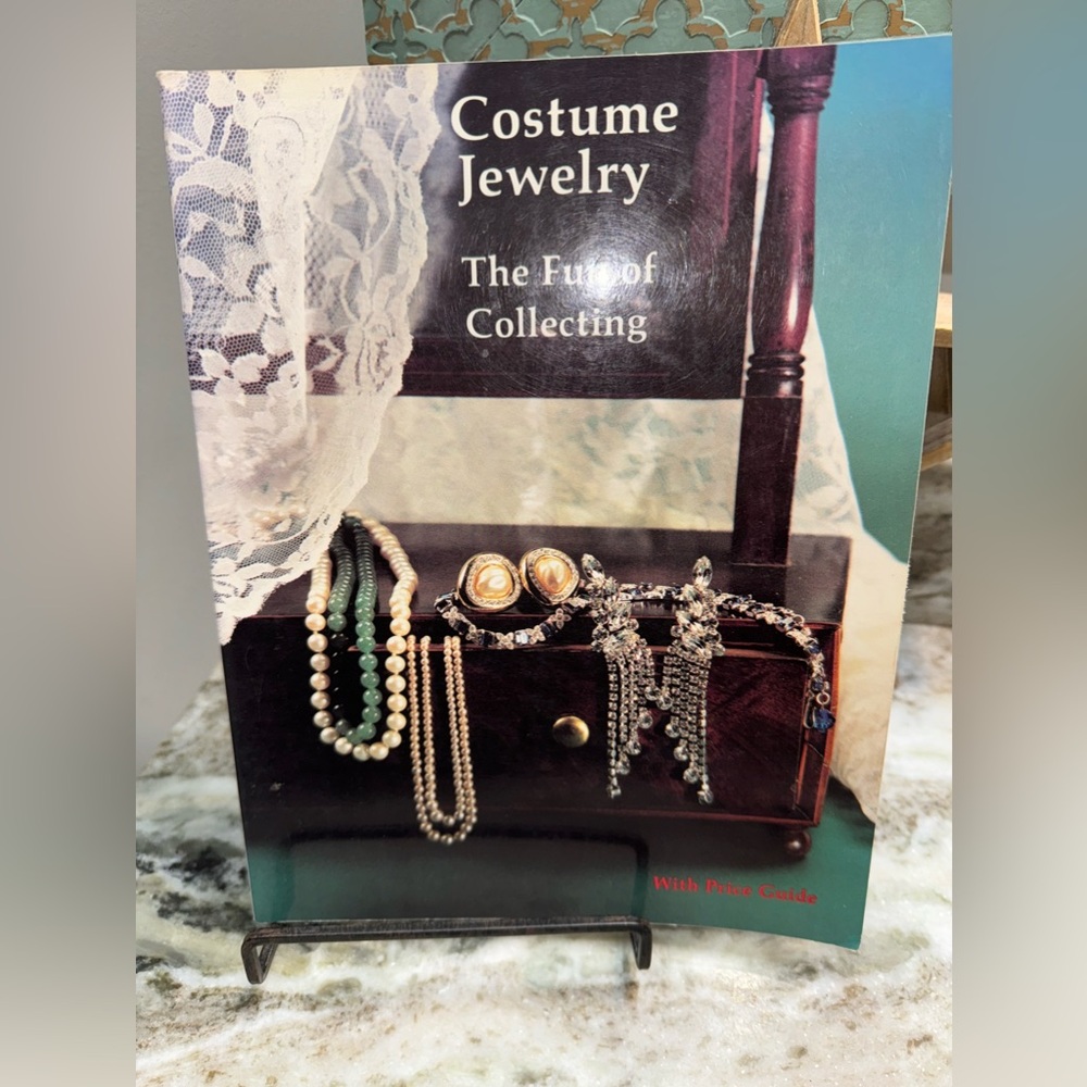 Costume Jewelry: The Fun of Collecting Book